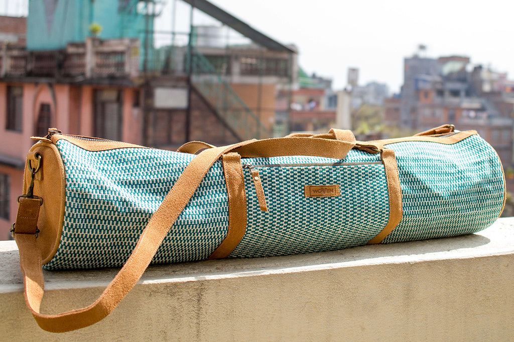 MUNIMUNI Aasha Zip Yoga Mat Bag by Woven - Green Finer Pattern