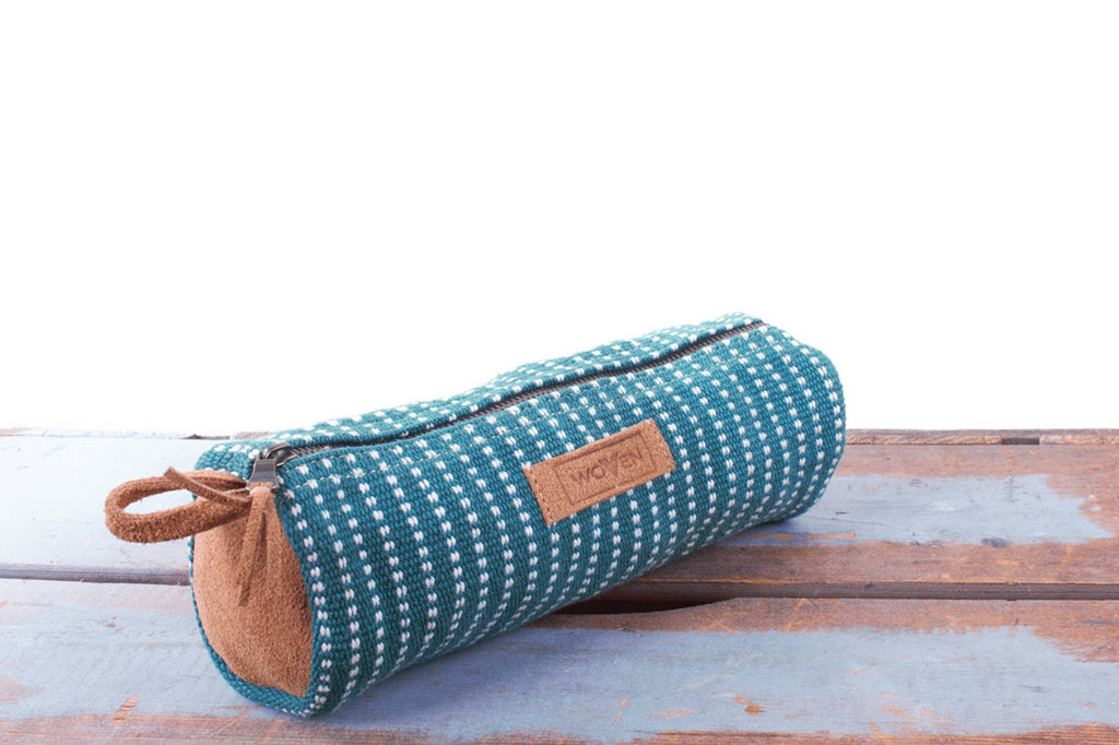 MUNIMUNI Aasha Zip Yoga Mat Bag by Woven - Grey/ Blue Finer Pattern